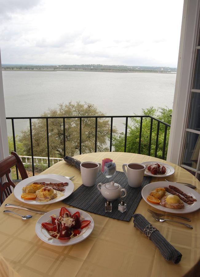 Lakehouse Bed And Breakfast Canyon Lake Eksteriør billede